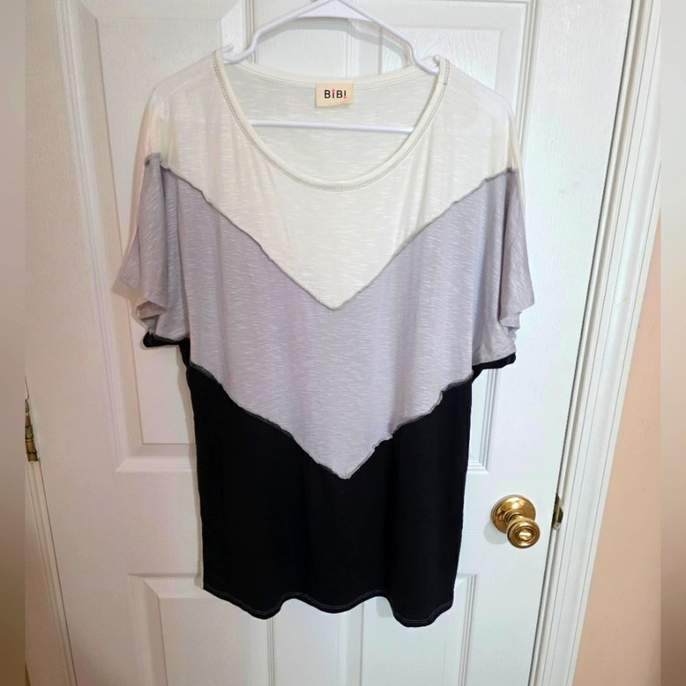 BIBI Women's Color Block Top - White, Gray, and Black